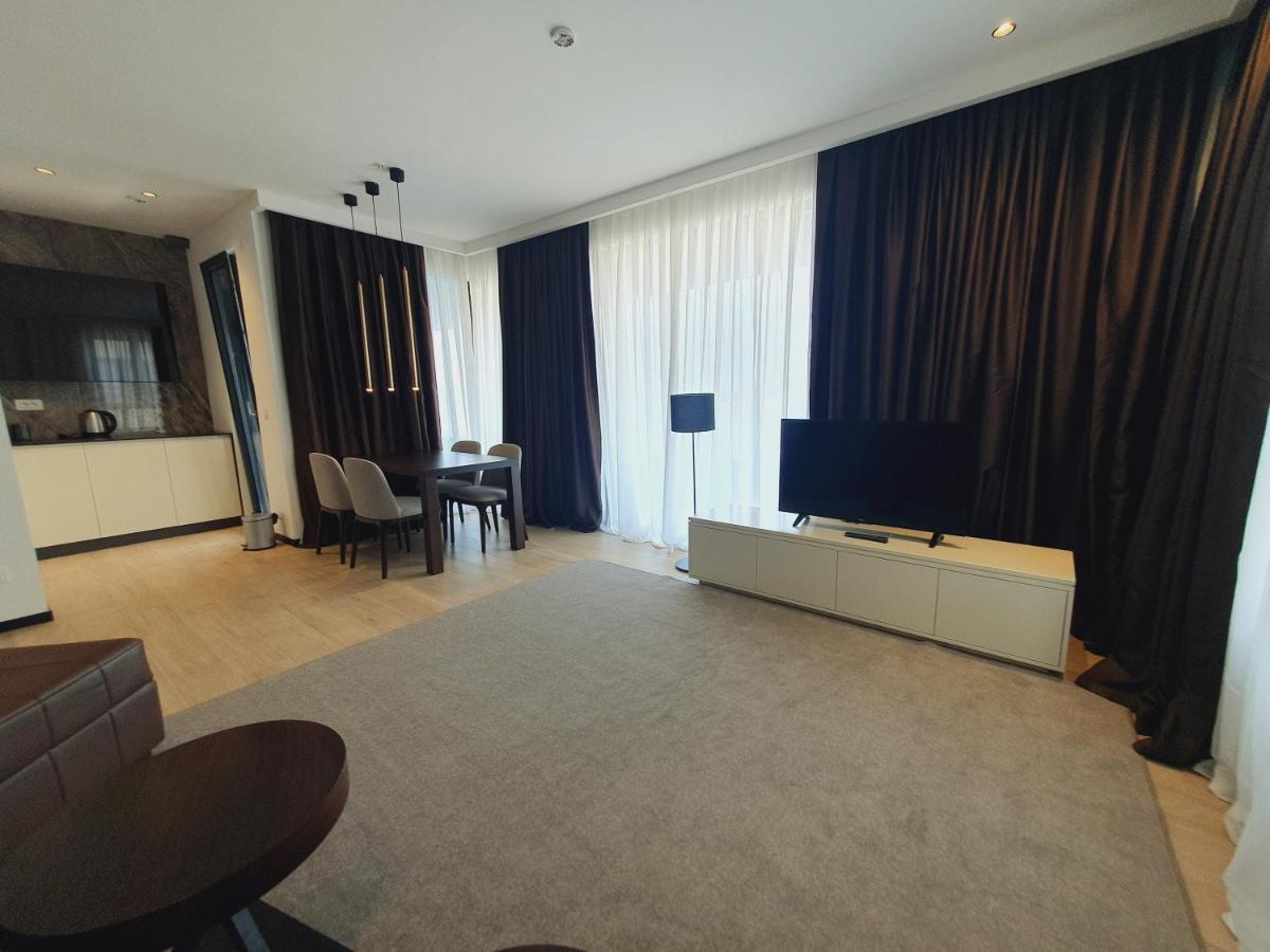 Prestige Central Apartments - Rafailovici Будва Екстериор снимка