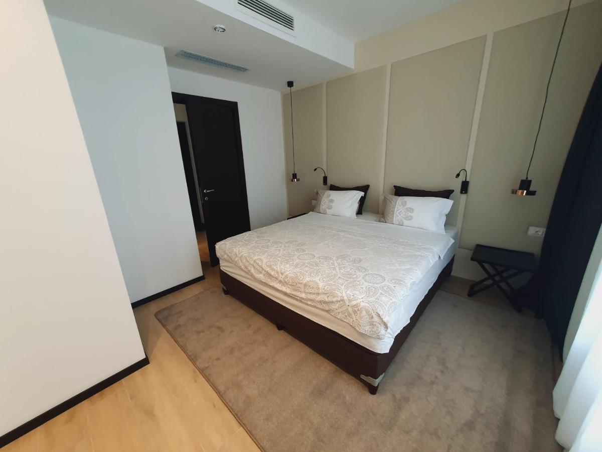 Prestige Central Apartments - Rafailovici Будва Екстериор снимка