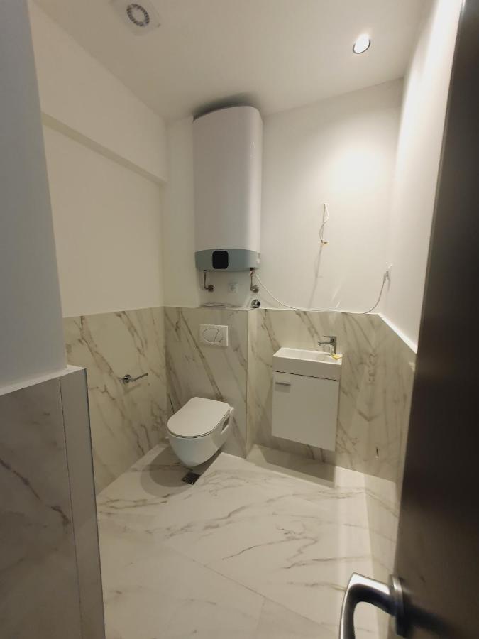 Prestige Central Apartments - Rafailovici Будва Екстериор снимка