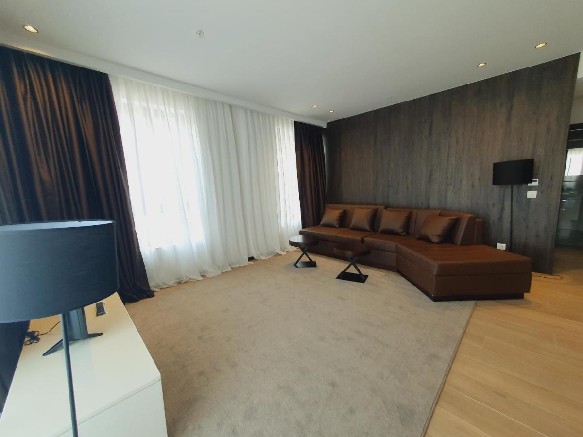 Prestige Central Apartments - Rafailovici Будва Екстериор снимка