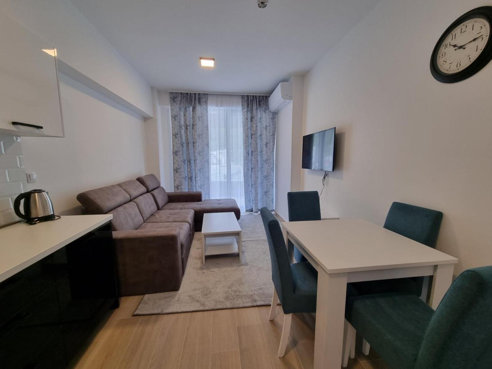 Prestige Central Apartments - Rafailovici Будва Екстериор снимка