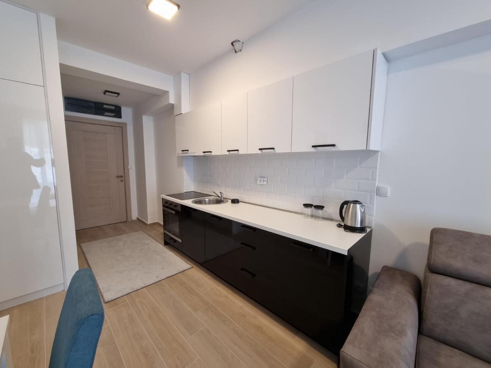 Prestige Central Apartments - Rafailovici Будва Екстериор снимка